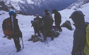 四川四姑娘山对违规穿越实行有偿搜救，已于9月1日公布实施