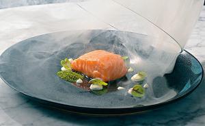 中消協(xié)：生食三文魚團(tuán)標(biāo)應(yīng)聽取消費(fèi)者意見，接受消費(fèi)者監(jiān)督