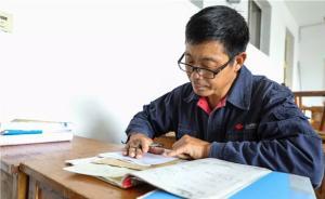 把一雙兒女送進(jìn)大學(xué)后，51歲泥瓦匠今年也成了高校新生