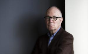 因刊登性侵嫌犯文章，《紐約書評》主編伊恩·布魯瑪離職