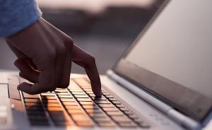 人民日報：網(wǎng)絡(luò)治謠重在精準(zhǔn)，辟謠聲音要直抵用戶