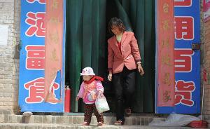 營造農村清朗消費市場環境，決不允許假冒偽劣在農村滋生蔓延