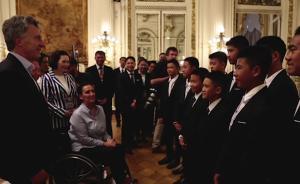 泰國(guó)足球少年赴阿根廷，總統(tǒng)接見踢比賽