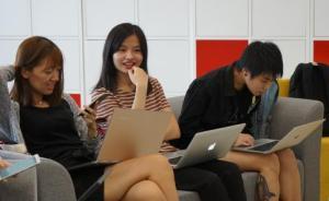 街角社會︱他決定教女性編程之后