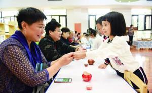 和爺爺奶奶一起何時最幸福？ 寶寶：“買買買”和允許玩手機