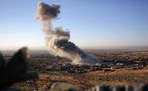 以美國(guó)為首的聯(lián)軍空襲敘利亞，超60名平民死亡