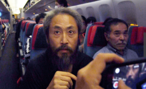 日本記者在敘利亞做人質(zhì)3年，講述受虐經(jīng)歷：出聲就是間諜