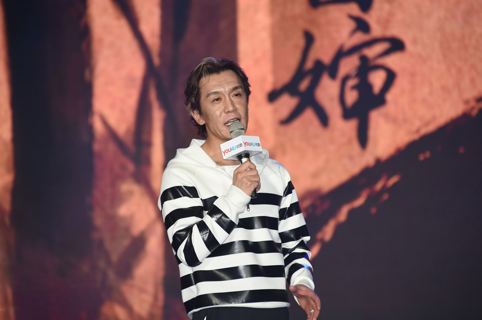 20160420 .pbu434572_01