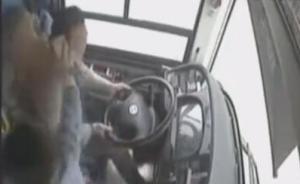 馬上評｜墜江教訓(xùn)：公德要彰，規(guī)范司機應(yīng)對也是當(dāng)務(wù)之急