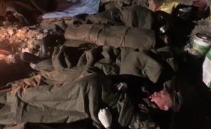 直击金沙江堰塞湖：排险人员挤睡帐篷