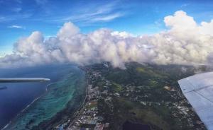 塞班機場今日復(fù)航，遭“玉兔”重創(chuàng)1500名中國游客曾滯留