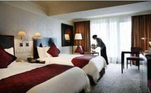 上海市人大代表談“五星級酒店衛(wèi)生亂象”：住客應(yīng)有知情權(quán)