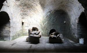 墓葬、墓室、墓主：上坊孫吳大墓探幽記