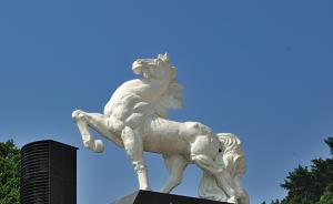 两年前设“蜗牛奖”鞭挞懒政，泰州新设“骏马奖”激励实干者