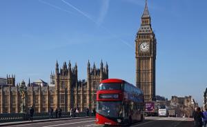 英暫?！包S金簽證”加強(qiáng)移民審核，去年來自中國的申請(qǐng)者最多