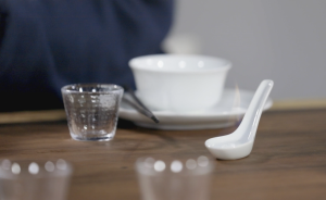 秒殺所有白酒，最烈96度伏特加，中美對抗誰能喝到最后？