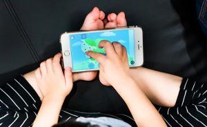 长期玩手机的儿童大脑似出现变化：大脑皮层有过早变薄迹象