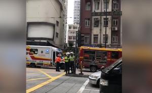 香港一校车冲上人行道,已致2死14伤