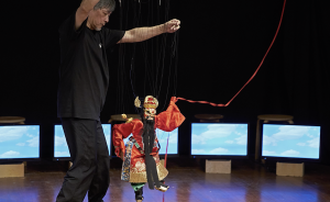 香港父女攜手并肩，傳承國家級非遺木偶戲：到現在還在學