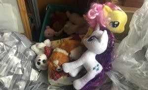 “被試衣鏡砸死6歲女孩”父親回憶事發(fā)經(jīng)過：涉事鏡子沒支架