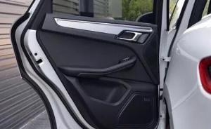 女司机突开车门致骑电动车者撞上受伤死亡，被判缓刑  