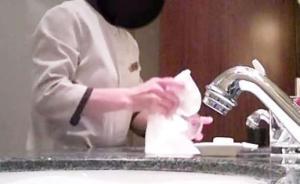 脏布擦杯酒店仅罚两千像“挠痒痒”，治理卫生乱象该如何发力