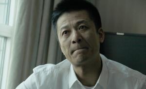 馬上評(píng)｜束昱輝倒了，他的那些頭銜咋辦？