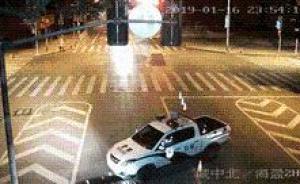 酒駕被查沖卡逃逸，男子上演“丟車戲”