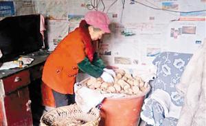 現(xiàn)實版《啥是佩奇》：孫女想吃紅薯，爺爺扛膠缸走20里山路