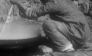 軍服史話：發(fā)動群眾搜集槐子有啥妙用？染制不褪色的黃綠布料