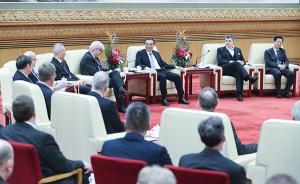 李克強：中國將為外國人來華工作生活提供更大便利