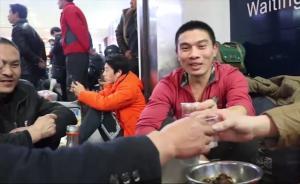 4名工友火車站惜別：3年像親兄弟一樣