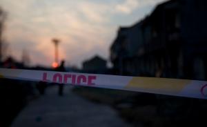 滬蓉高速重慶段一小轎車與客車相撞，致2人死亡4人受傷