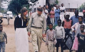 比尔·盖茨年度信：非洲是最年轻的大陆，牛打嗝时排放甲烷