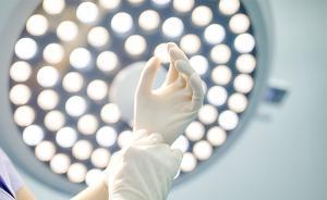 7歲女孩患“異食癖”，手術(shù)20小時(shí)取出胃內(nèi)大量頭發(fā)棉絮