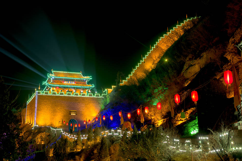 陜西陽泉VCG1111923820592019 年2月18日，陜西陽泉，雄踞太行山中麓腹地的娘子關(guān)景區(qū)游客如織。