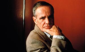 陈以侃︱纯真麦卡锡：科马克·麦卡锡小说的一种读法