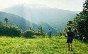 女編輯33歲辭職，追隨采訪對(duì)象住進(jìn)深山