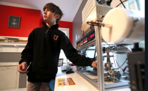 美国硬核科学少年：12岁自建核聚变器