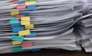 张军：去年受理监委移送职务犯罪16092人，不诉250人