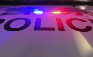 男子喝啤酒后遇查酒駕棄車跳湖喝湖水，檢測發(fā)現(xiàn)未達(dá)酒駕標(biāo)準(zhǔn)