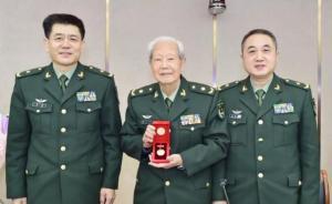 陸軍軍醫(yī)大學(xué)程天民院士光榮離休、王正國(guó)院士光榮退休