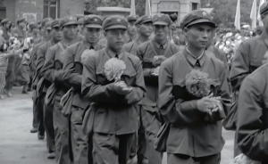 七旬父親誤解鐵道兵工種危險，曾以斷絕關(guān)系阻止兒子當(dāng)兵