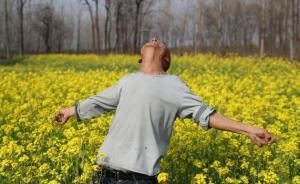 農(nóng)民詩人李松山：我只是語言的奴隸，從不干涉它自由成長