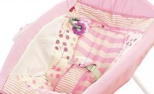 10年32起嬰兒死亡！費雪召回“致命”搖床，中國電商下架