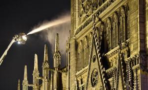 全球城市观察︱巴黎圣母院重建，修旧如旧还是允许创新