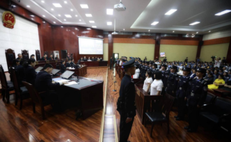 四川高院院長擔任審判長宣判一特大販毒案：2人死刑6人無期