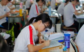 12种选科组合，课该怎么上？广东部分高中尝试各种改革