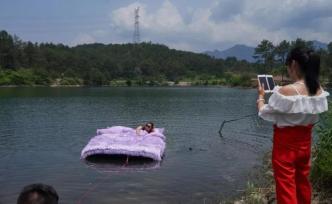 新賣(mài)貨時(shí)代：一部直播手機(jī)就是一家店