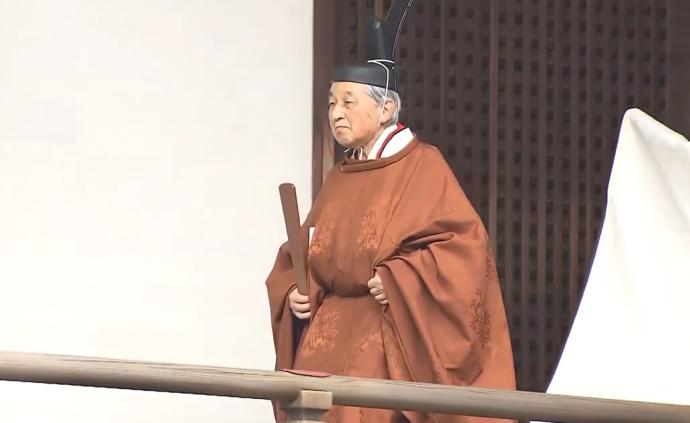 平成倒計(jì)時(shí)，明仁出席皇室內(nèi)退位儀式